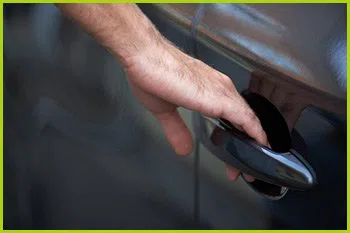 Expert Locksmith Services Chicago, IL 773-453-5802 Expert Locksmith Services Chicago, IL 773-453-5802 - 8-opening-car-locks
